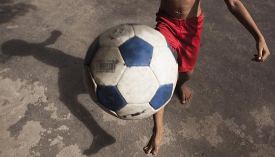 Futebol de rua em Juazeiro do Norte (CE).