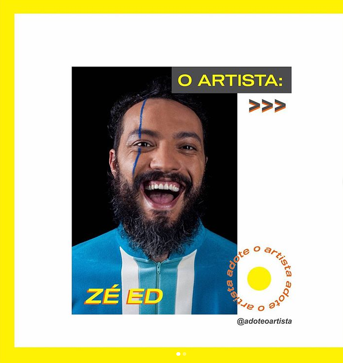 O artista Zé Ed fez uma apresentação durante a entrevista, cantando uma música escolhida na hora / Crédito: Divulgação